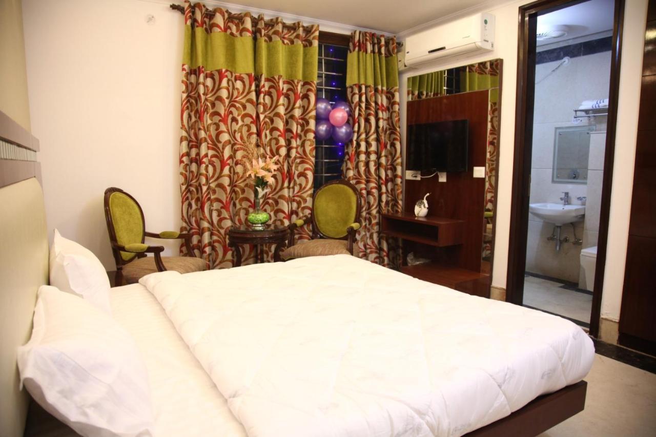Hotel Dev Residency Vrindavan Ngoại thất bức ảnh